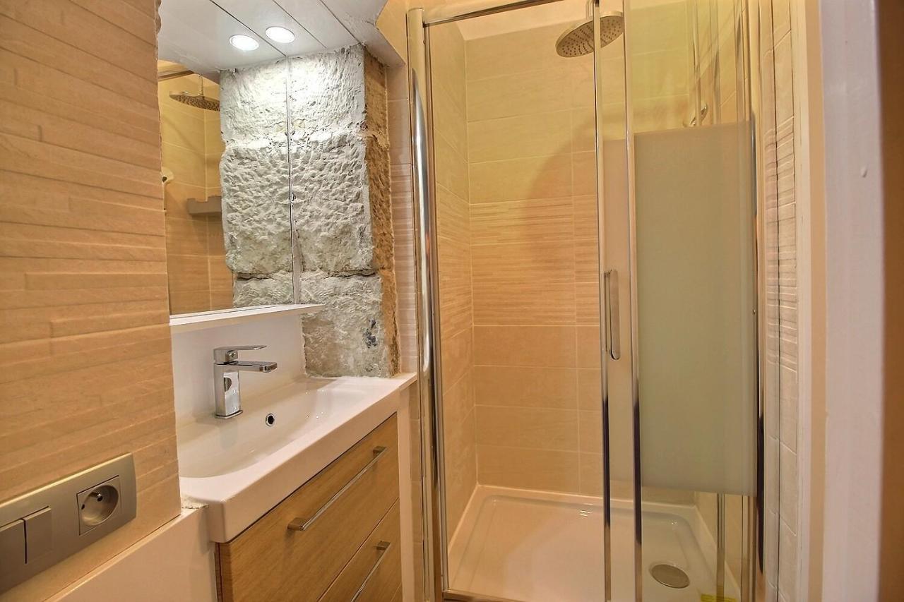Appartement De Charme Dans Immeuble Haussmannien Périgueux Eksteriør billede